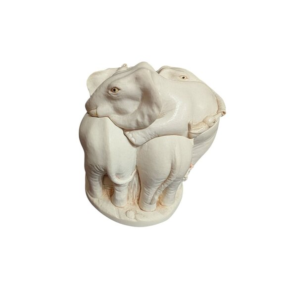 Harmony Kingdom Rather Large Safari 1995 Elephants Trinket Box 4 x 4.5 in No Box - Picture 3 of 7